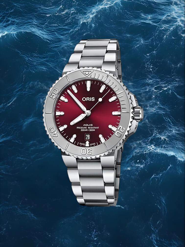 นาฬิกาสีเงินทั้งหมดพร้อมหน้าปัดสีแดงคริมสัน ดีไซน์ที่ดูมีเสน่ห์และหรูหรา