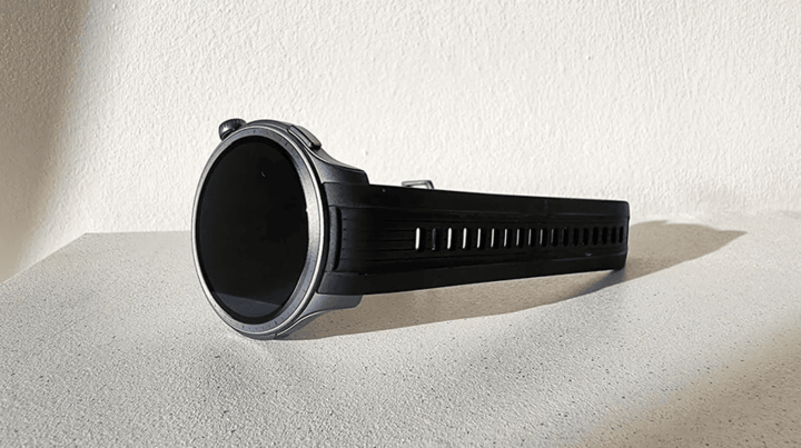 āļ āļēāļāļāļāļāļāļēāļĢāļāļāļāđāļāļāļŠāļĄāļēāļĢāđāļāļ§āļāļāļāđāļāļĩāđāļĄāļĩāļāļĩāđāļāļāđāļāļąāļāļŠāļĄāļąāļĒāđāļĨāļ°āļ§āļąāļŠāļāļļāļāļļāļāļ āļēāļāļŠāļđāļ āļĄāļĩāļāļāļēāļāļŦāļāđāļēāļāļ AMOLED āļāļāļēāļ 1.47 āļāļīāđāļ§ āļŠāļ§āļĒāļāļēāļĄāđāļĨāļ°āļŠāļ°āļāļ§āļāļŠāļāļēāļĒ