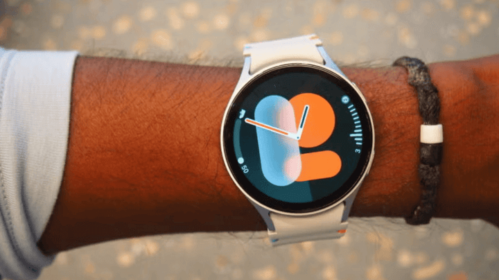 āļŦāļāđāļēāļāļ AMOLED āļāļĩāđāļāļĄāļāļąāļāđāļĨāļ°āļŠāļāđāļŠ āļĄāļāļāļāļĢāļ°āļŠāļāļāļēāļĢāļāđāļāļēāļĢāđāļāđāļāļēāļāļāļĩāđāļĒāļāļāđāļĒāļĩāđāļĒāļĄāđāļāļāļļāļāļŠāļ āļēāļāđāļŠāļ