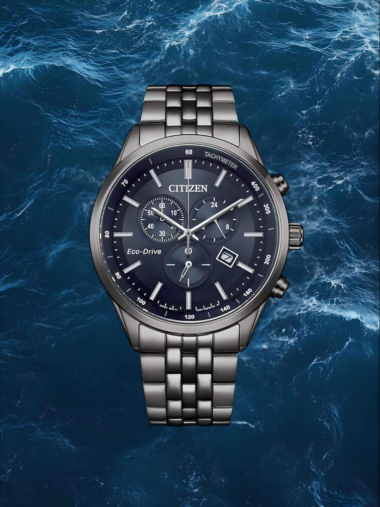 นาฬิกาสีดำทั้งหมดพร้อมโครโนกราฟ