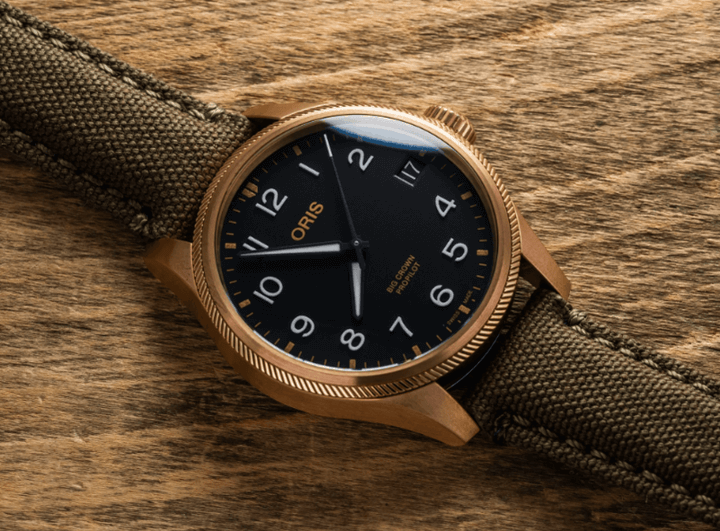 นาฬิกา Big Crown ProPilot ที่มีการออกแบบที่เป็นเอกลักษณ์และความแม่นยำของการผลิตนาฬิกาสวิส