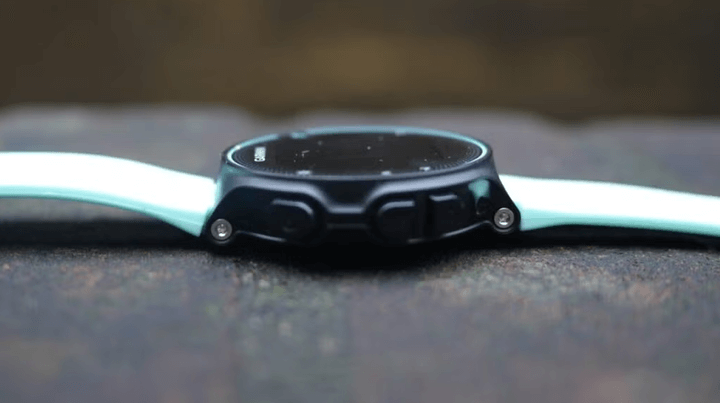 ดีไซน์ Forerunner 235 โค้งมน สวมใส่สบาย เหมาะกับกิจกรรมทุกวัน