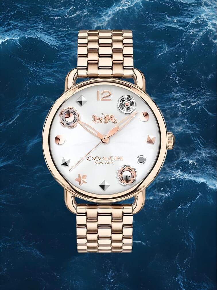 นาฬิกาสีทองล้วน หน้าปัดสีขาว พร้อมองค์ประกอบที่โดดเด่น เพิ่มเสน่ห์ให้กับสไตล์ของคุณ