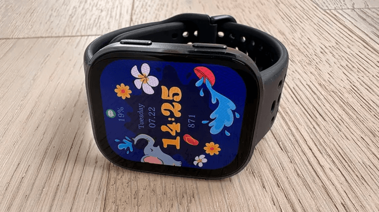 AMOLED ชัดเจน ดีไซน์ทันสมัย