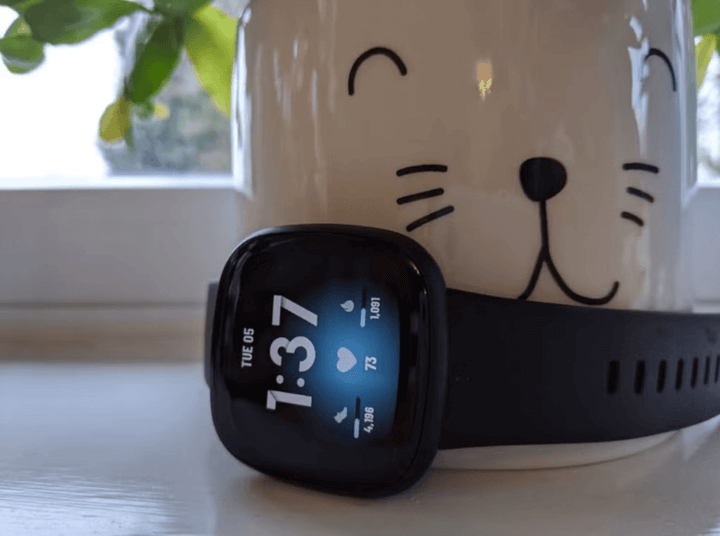 āļāļĩāđāļāļāđāļŠāļĄāļēāļĢāđāļāļ§āļāļāļāđāļāļĩāđāļĄāļĩāļāļĩāđāļāļāđāļāļąāļāļŠāļĄāļąāļĒāđāļĨāļ°āļŠāļ§āļĄāđāļŠāđāļŠāļāļēāļĒ āļĄāļēāļāļĢāđāļāļĄāļāļąāļāļŦāļāđāļēāļāļ AMOLED āļāļāļēāļ 1.58 āļāļīāđāļ§āđāļĨāļ°āļŠāļēāļĒāļāļīāļĨāļīāđāļāļāļāļļāļāļ āļēāļāļŠāļđāļ