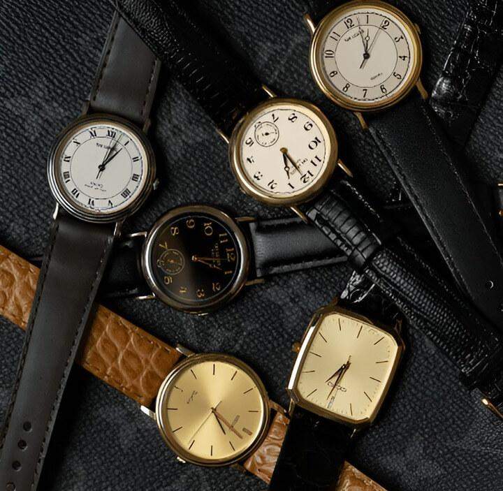 คอลเลกชันนาฬิกาวินเทจที่มีการออกแบบคลาสสิกและความสง่างามที่ไร้กาลเวลา เหมาะสำหรับนักสะสมและผู้ที่ชื่นชอบนาฬิกา