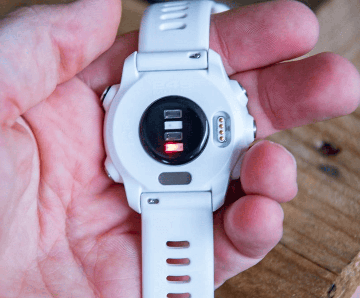 เซ็นเซอร์สำหรับวัดอัตราการเต้นของหัวใจและฟังก์ชันการติดตามสุขภาพ