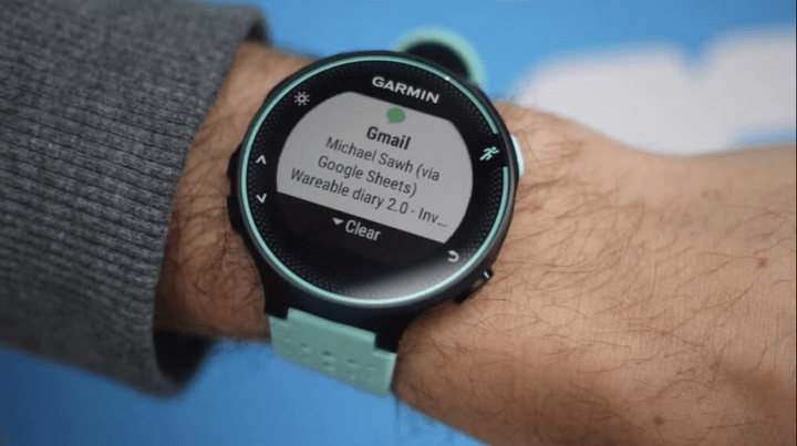 หน้าจอแสดงการแจ้งเตือนสายเรียกเข้าและข้อความแบบสมาร์ต