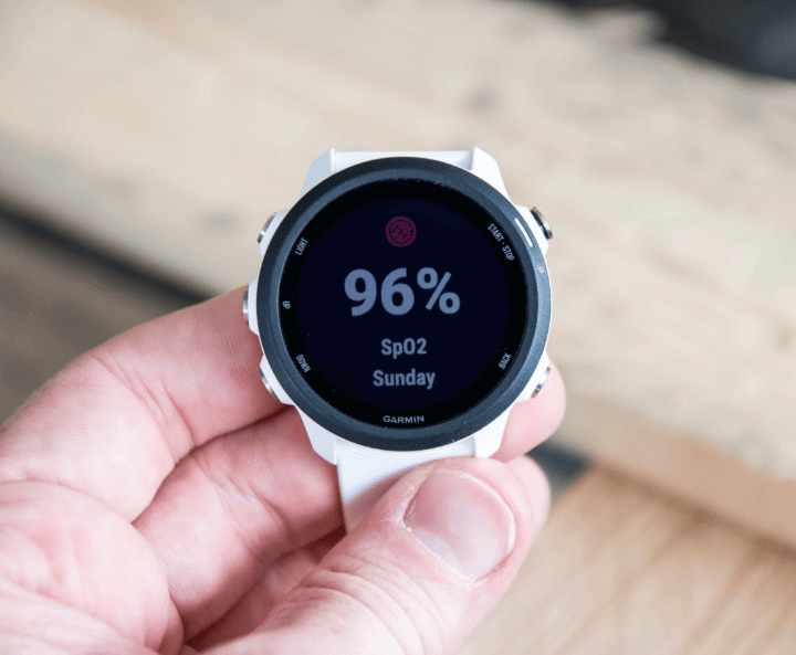 การวัดระดับออกซิเจนในเลือด (SpO2) ช่วยให้คุณติดตามสุขภาพและสมรรถภาพร่างกายได้อย่างแม่นยำ