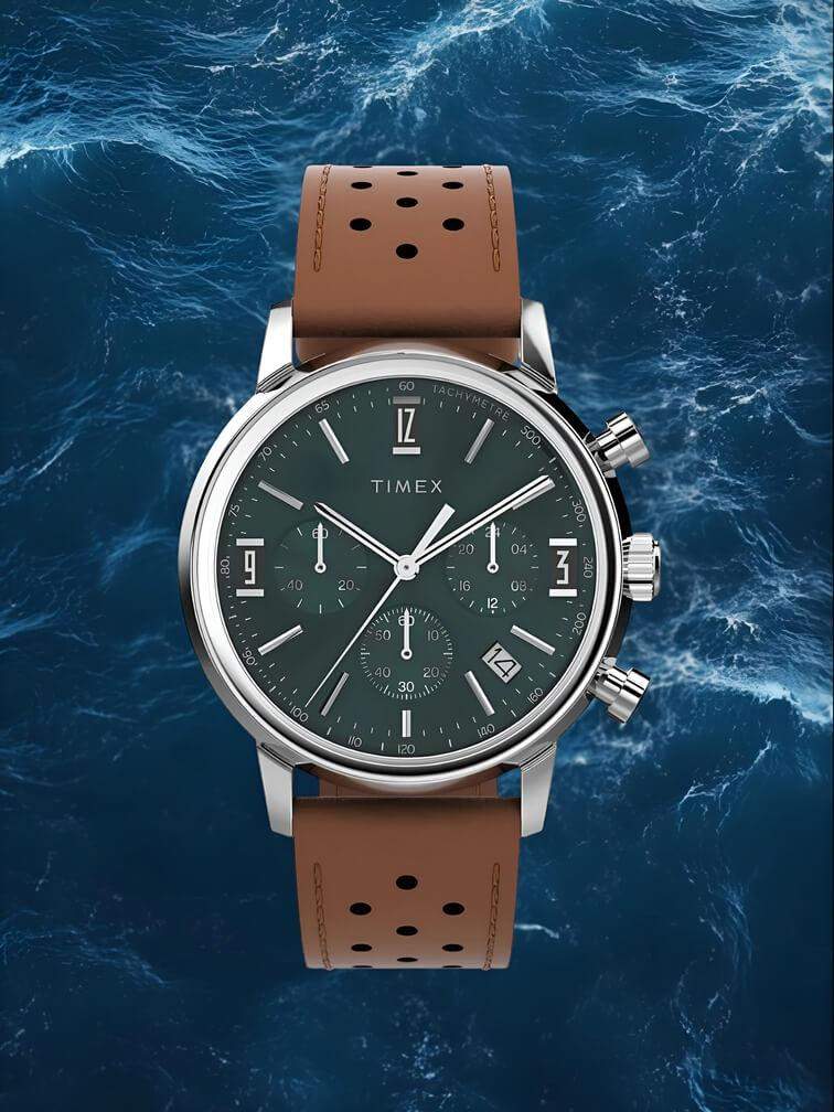 นาฬิกาตัวเรือนสีเงินพร้อมสายหนังสีน้ำตาลและหน้าปัดสีดำ ดีไซน์หรูหราและคลาสสิก