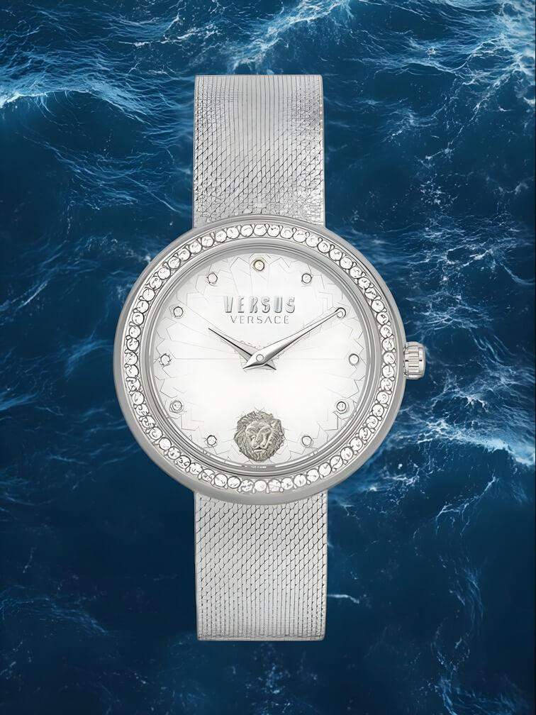 นาฬิกาทั้งหมดสีเงินดีไซน์คลาสสิกพร้อมหน้าปัดสีขาว ดูเรียบหรูและทันสมัย