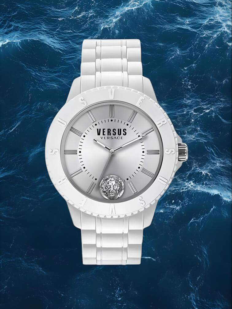 นาฬิกาสีขาวทั้งหมดพร้อมหน้าปัดเงิน ดีไซน์เรียบหรู เหมาะสำหรับทุกโอกาส